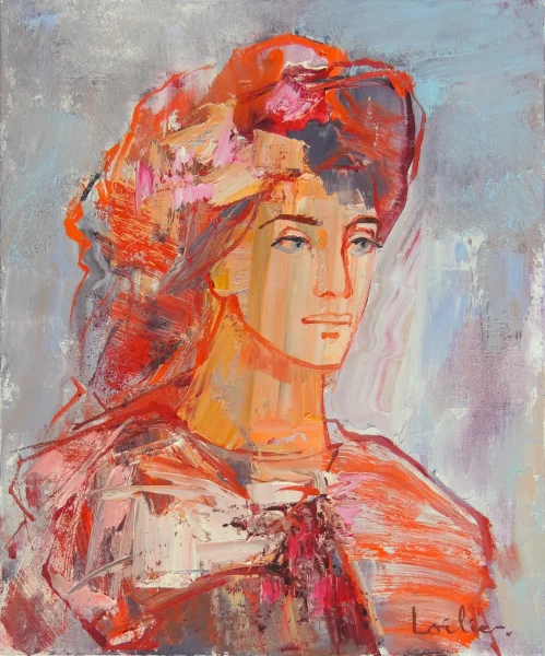 Hervé LOILIER, Cape rouge, huile sur toile, format 8F. Portrait expressif d’une femme coiffée d’un ample chapeau rouge aux reflets orangés, vêtue d’un costume aux nuances de corail, de rose et de blanc. Le visage, esquissé par des traits affirmés, se détache sur un fond gris bleuté lumineux. La gestuelle libre du pinceau et la richesse de la matière picturale confèrent à cette œuvre figurative une présence élégante et une grande intensité chromatique.