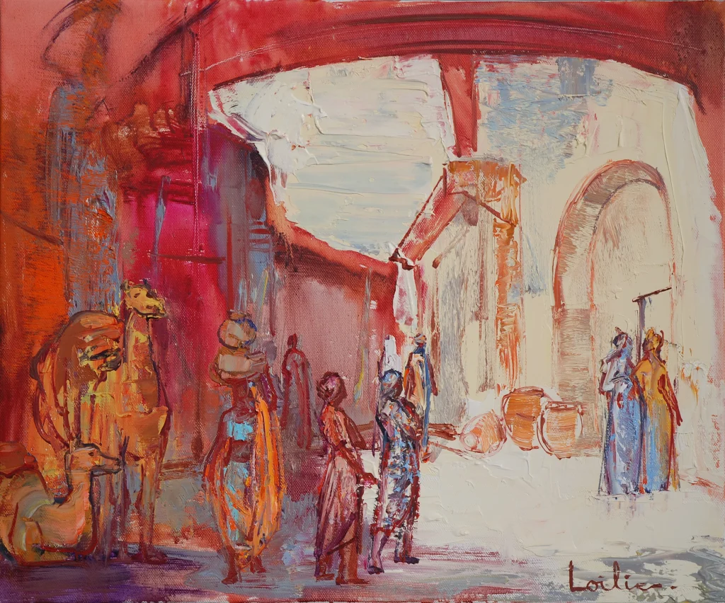 Hervé LOILIER, Promenade dans la médina, huile sur toile représentant une scène de vie dans une ruelle orientale bordée de façades aux grandes arches, avec des personnages en costumes traditionnels et des poteries artisanales. Une composition figurative aux tons chauds de rouge, ocre, orange et beige, contrastant avec des touches de bleu.